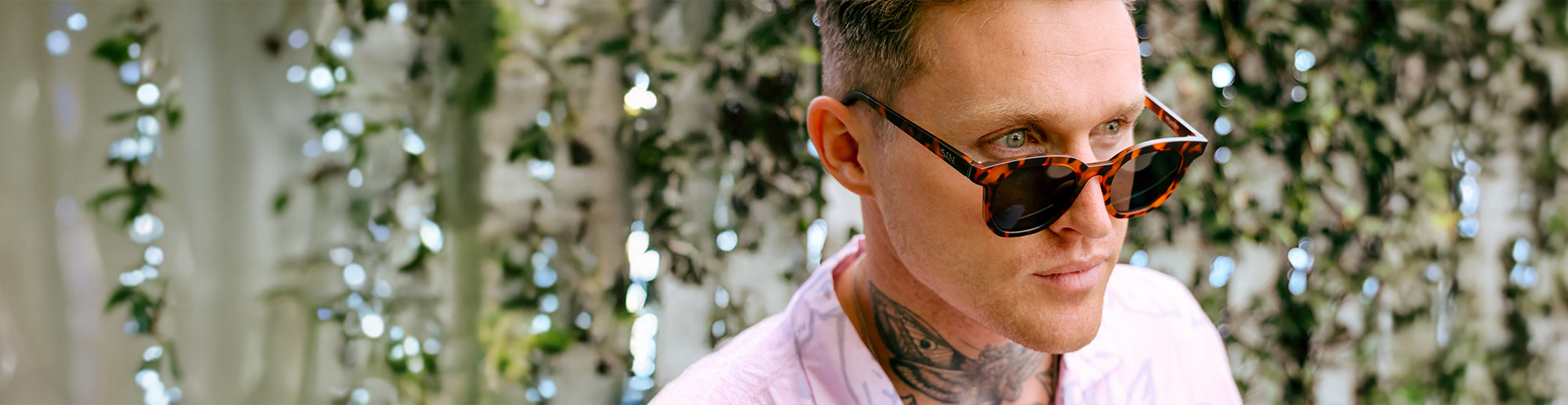 male model wearing SIN tortoise shell sunglasses