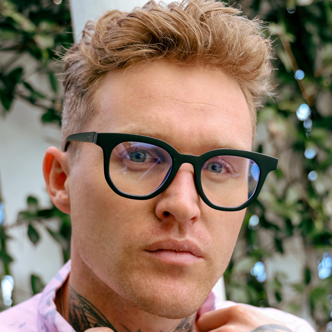 Vegas Round Blue Light Glasses with Black Frame on a blonde male model