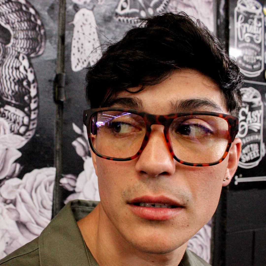 Spartan Tortoise Shell Rectangle Blue Light Glasses on a male model