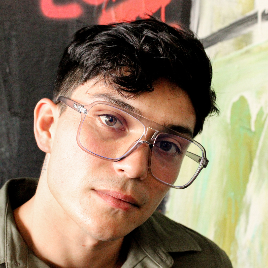 THE DUKE Grey Aviator Blue Light Clear Frame Glasses on a male model